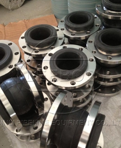 鑫利<a href=http://www.xinligd.com target=_blank class=infotextkey>橡膠接頭</a>日常庫存